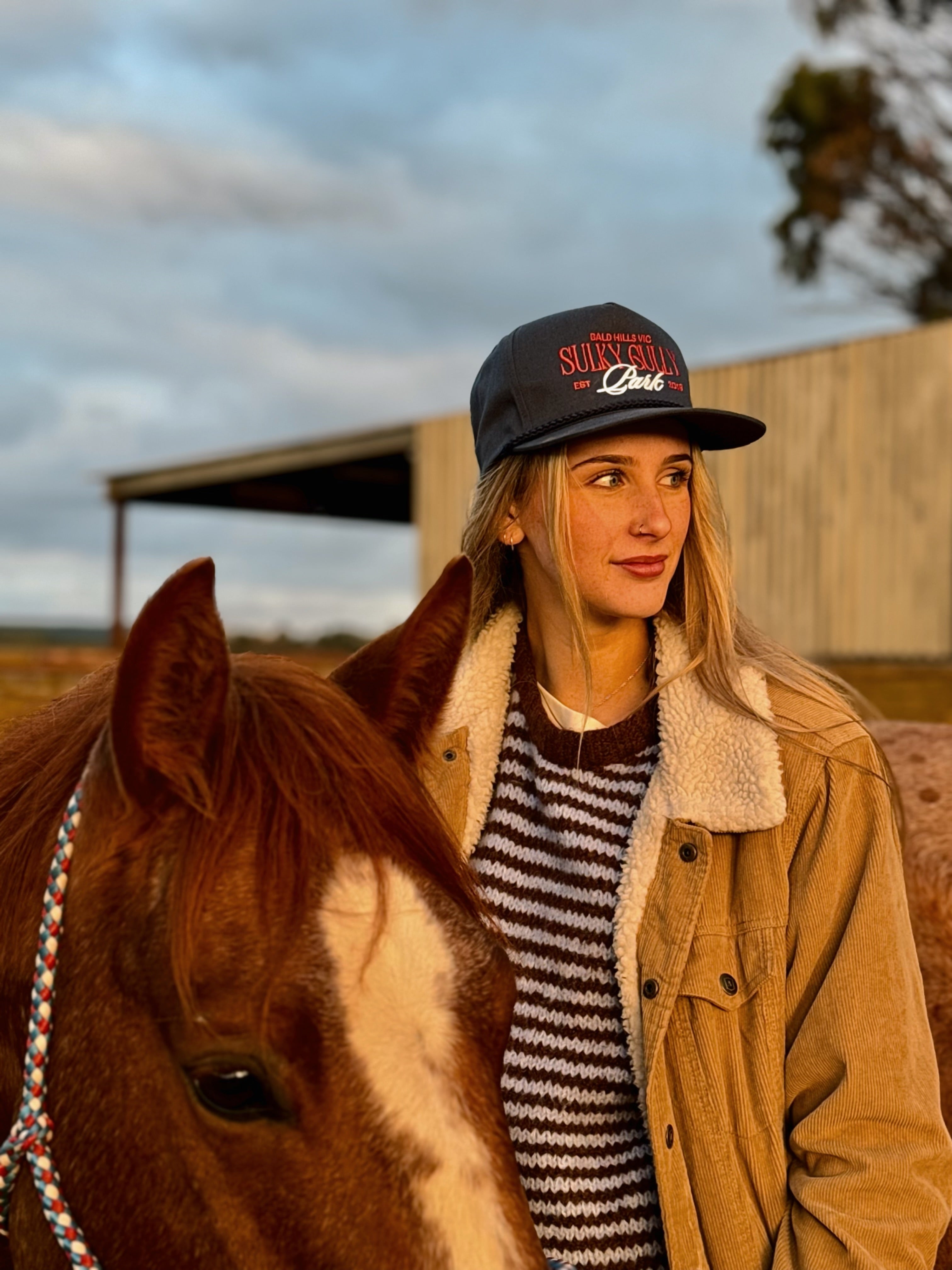 Navy retro cap